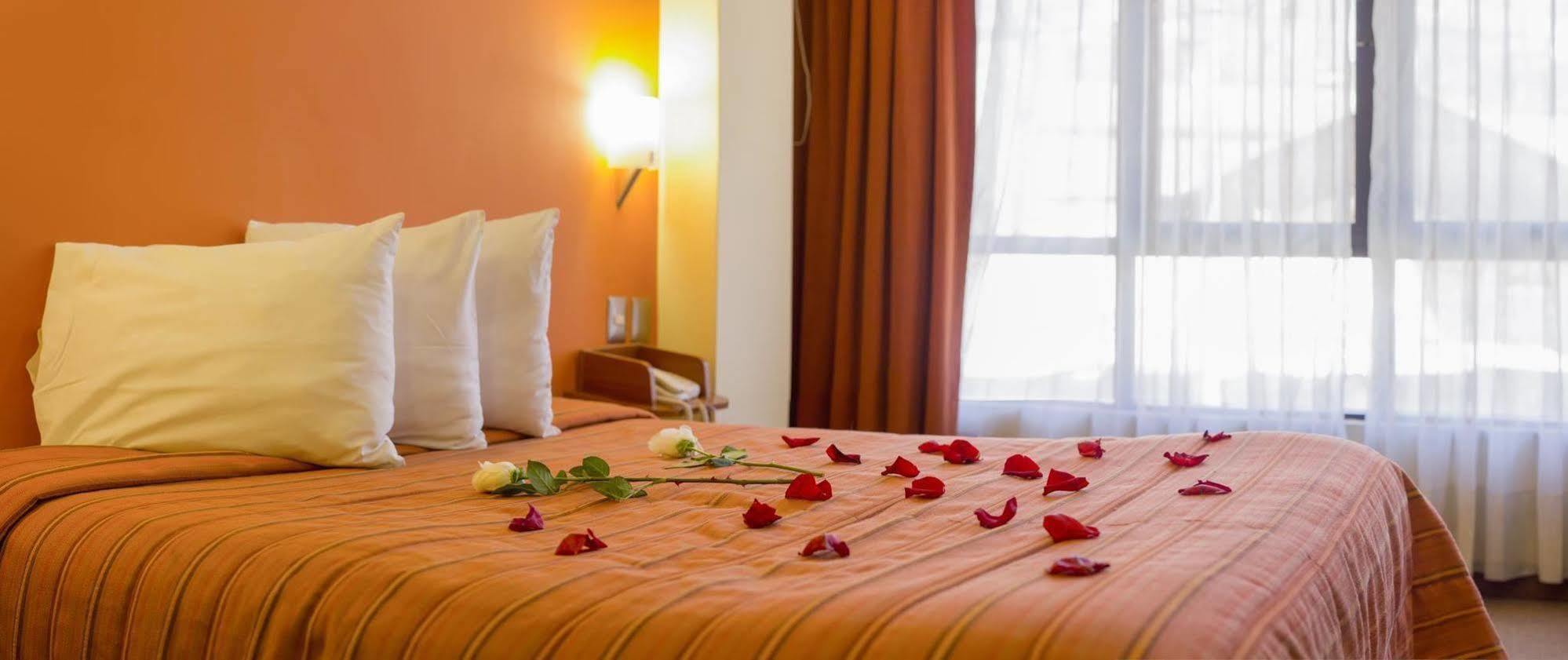 Mosoq Inn Пуно Екстериор снимка